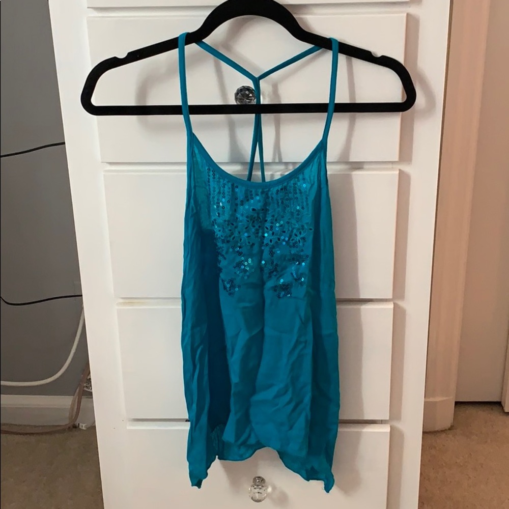 Sequenced tank top